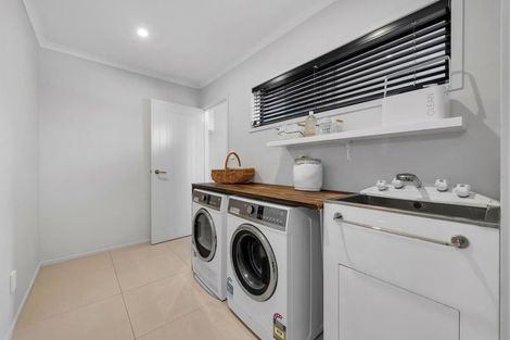 Photo of property in 36 Columbia Crescent, Beachlands, Auckland, 2018