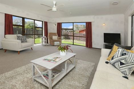 Photo of property in 10 Muscat Place, Henderson, Auckland, 0612