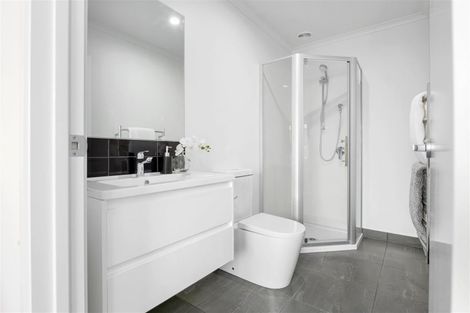 Photo of property in 31 Waruhia Crescent, Rototuna North, 3281