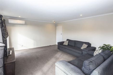 Photo of property in 70 Kennedys Bush Road, Halswell, Christchurch, 8025