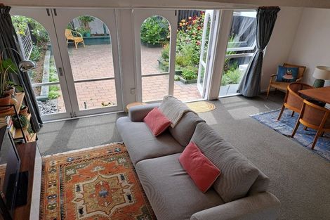 Photo of property in Cornwall Gardens, 12/27 Cornwall Street, St Albans, Christchurch, 8014