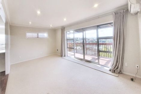 Photo of property in 19 Scott Road, Stanmore Bay, Whangaparaoa, 0932
