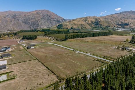 Photo of property in 13 Stone Drive, Cromwell, 9384