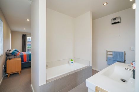 Photo of property in 86 Hoffman Court, Waikiwi, Invercargill, 9810