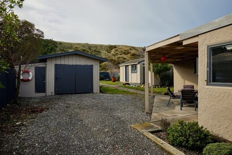 Photo of property in 19 South Bay Parade, South Bay, Kaikoura, 7300