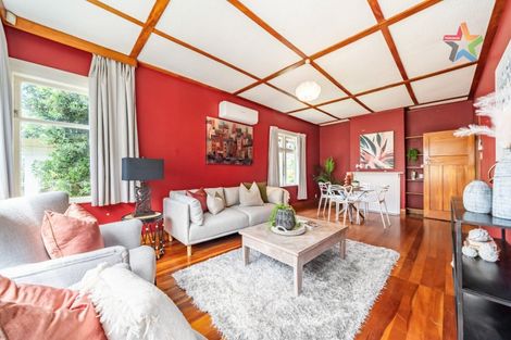 Photo of property in 49 Ribble Street, Island Bay, Wellington, 6023