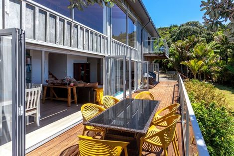 Photo of property in 102 Waihirere Drive, Tuateawa, Coromandel, 3583