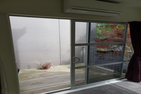 Photo of property in 1/3 Grove Road, Addington, Christchurch, 8024