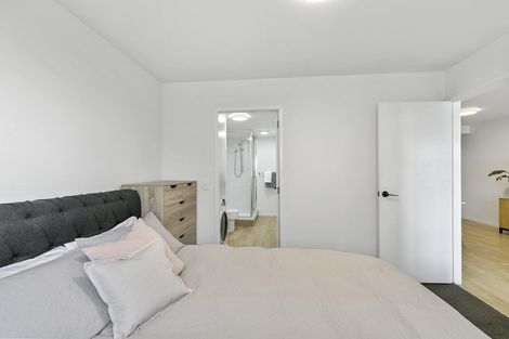 Photo of property in 1/32a Akaroa Drive, Maupuia, Wellington, 6022