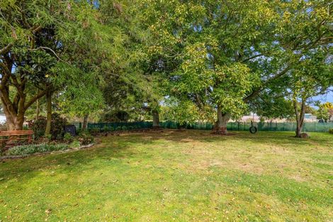 Photo of property in 1 Graham Street, Eltham, 4322