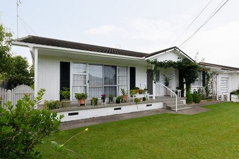 Photo of property in 32 Ngaere Avenue, Chartwell, Hamilton, 3210