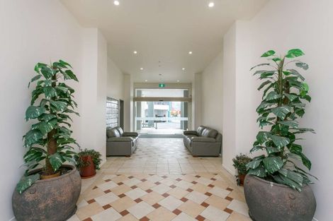 Photo of property in Stadium Garden Flats, 113/107 Thorndon Quay, Pipitea, Wellington, 6011