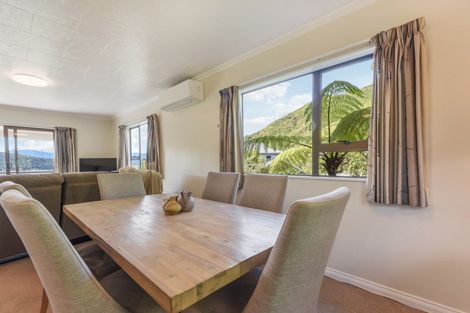 Photo of property in 7 Matai Place, Waikawa, Picton, 7220