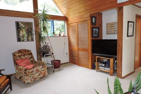 Photo of property in 24 Te Puru Creek Road, Te Puru, Thames, 3575