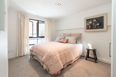 Photo of property in Augusta Apartments, 16/254 Willis Street, Te Aro, Wellington, 6011