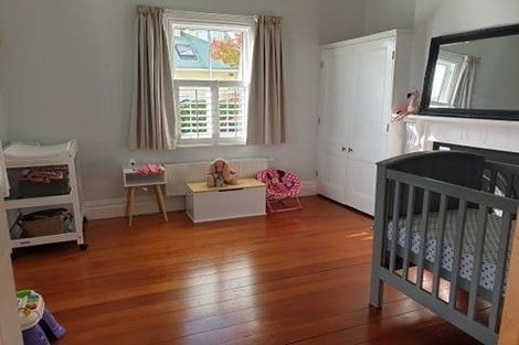 Photo of property in 84 Victoria Road, Devonport, Auckland, 0624