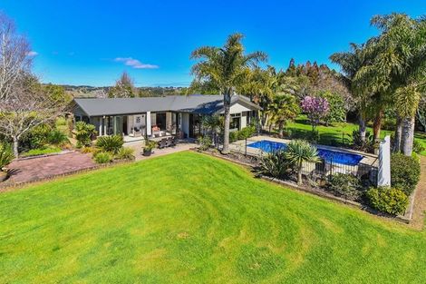 Photo of property in 3 Coulston Road, Ramarama, Pukekohe, 2677