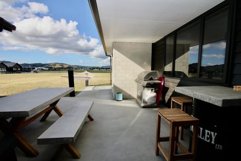 Photo of property in 3 Awatea Drive, Whitianga, 3510