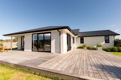 Photo of property in 39 Dawson Road, Snells Beach, 0920