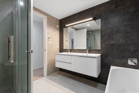 Photo of property in 50c Killarney Street, Takapuna, Auckland, 0622