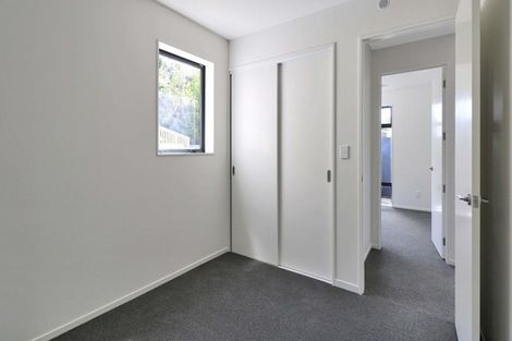 Photo of property in 2/63 Tiketike Way, Brooklyn, Wellington, 6021