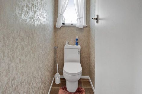 Photo of property in 132 Fairfield Road, Hawera, 4610