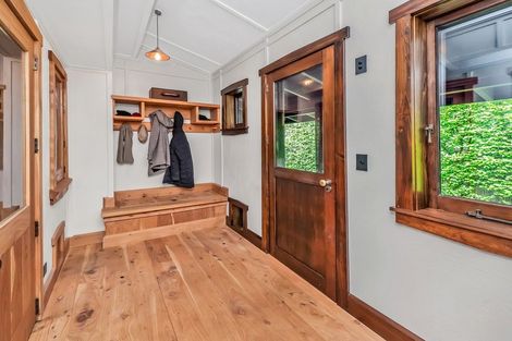 Photo of property in 302 Whitecliffs Road, Whitecliffs, Coalgate, 7673