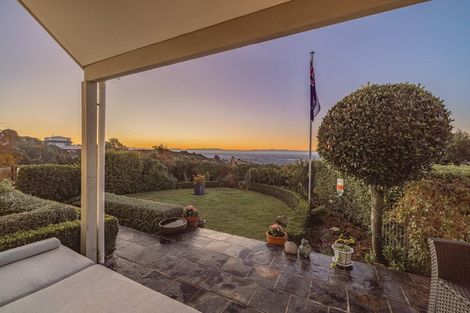 Photo of property in 37 Longhurst Terrace, Cashmere, Christchurch, 8022