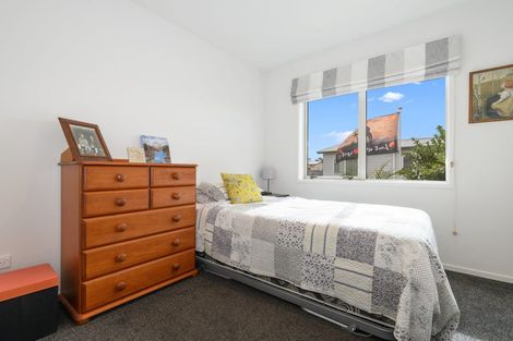 Photo of property in 11 Kamahi Crescent, Papamoa Beach, Papamoa, 3118