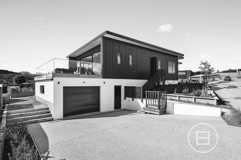 Photo of property in 18 Scurr Terrace, Wanaka, 9305