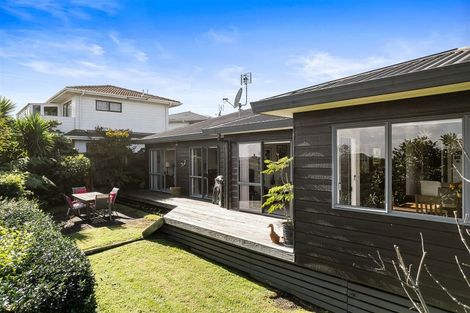Photo of property in 2/25 Grassways Avenue, Pakuranga, Auckland, 2010