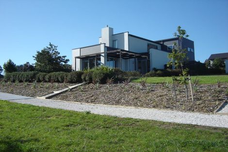 Photo of property in 73 Ridge View Crescent, Pukekohe, 2120