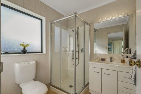 Photo of property in 11 Coleraine Place, East Tamaki, Auckland, 2016