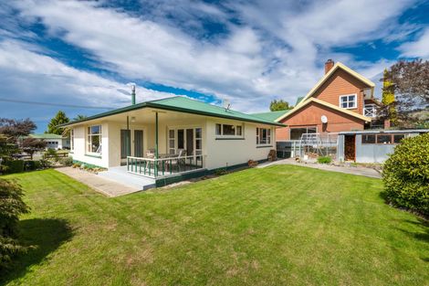 Photo of property in 30 Hughes Street, Waimate, 7924