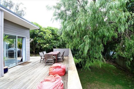 Photo of property in 52 Mako Avenue, Whiritoa, Whangamata, 3691
