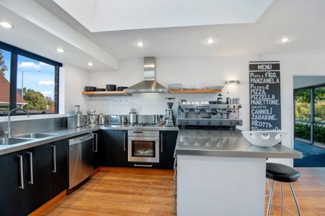 Photo of property in 58 Lake Terrace Road, Burwood, Christchurch, 8061