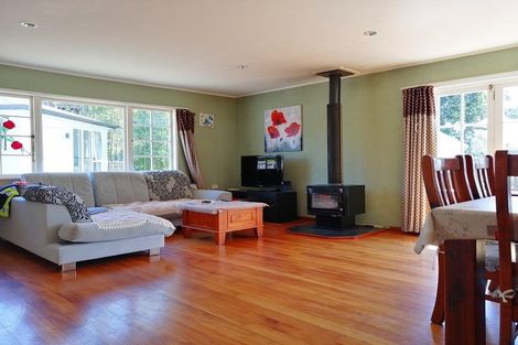Photo of property in 14 Porter Avenue, Te Atatu South, Auckland, 0610