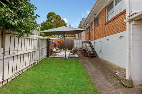 Photo of property in 3/112 Gossamer Drive, Pakuranga Heights, Auckland, 2010