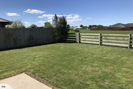 Photo of property in 4 Sequoia Way, Rangiora, 7400