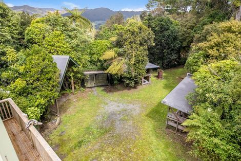 Photo of property in 98 Avro Road, Blue Mountains, Upper Hutt, 5371