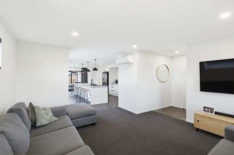 Photo of property in 7 Frogmore Way, Rolleston, 7615