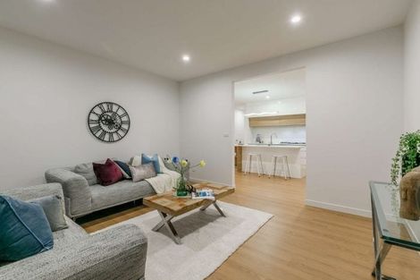Photo of property in 10 Ahorangi Road, Silverdale, 0932