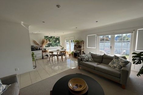 Photo of property in 281 Muritai Road, Eastbourne, Lower Hutt, 5013