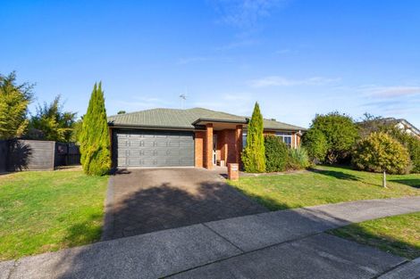 Photo of property in 19 Carrington Drive, Papamoa Beach, Papamoa, 3118
