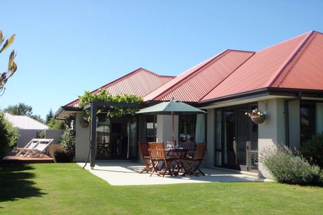 Photo of property in 41 Sycamore Close, Rangiora, 7400