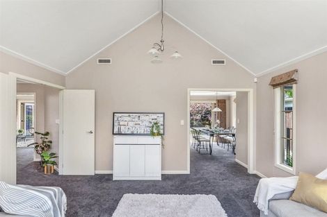 Photo of property in 6 Sovereign Place, Rototuna North, Hamilton, 3210