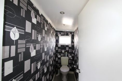 Photo of property in 20 Julia Street, Pahiatua, 4910