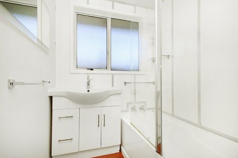 Photo of property in 2/16a Ranfurly Street, Trentham, Upper Hutt, 5018