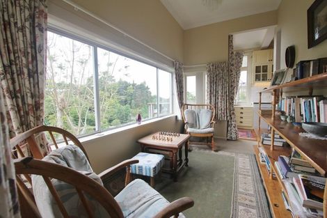 Photo of property in 5 Fitzroy Road, Bluff Hill, Napier, 4110