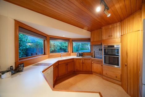 Photo of property in 96 Clifton Terrace, Fitzherbert, Palmerston North, 4410